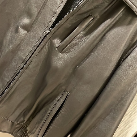 Tommy Hilfiger black leather jacket size large - Picture 3 of 6